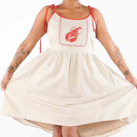 Tuesday of California Dresses & Skirts - Tuesday of California Breakfast Slip in Lobster Bib - Size large NWT